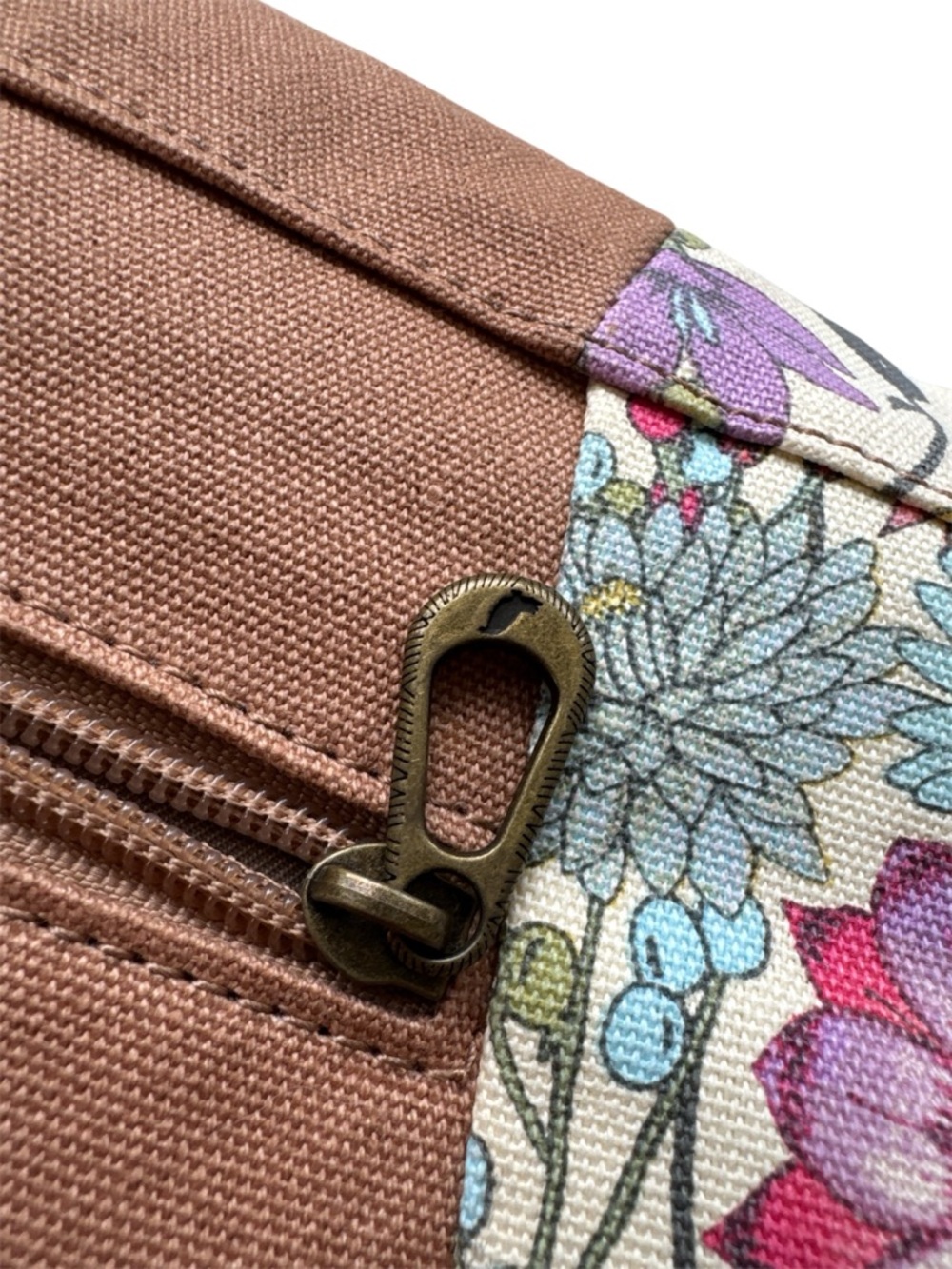 Sakroots Women's Foldover Crossbody Bag Cotton Canvas - Picture 5 of 8